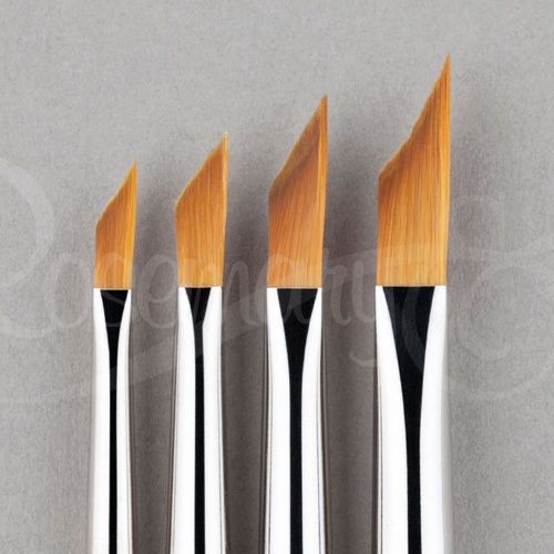 Rosemary Triangle GoldenSyn 8SH