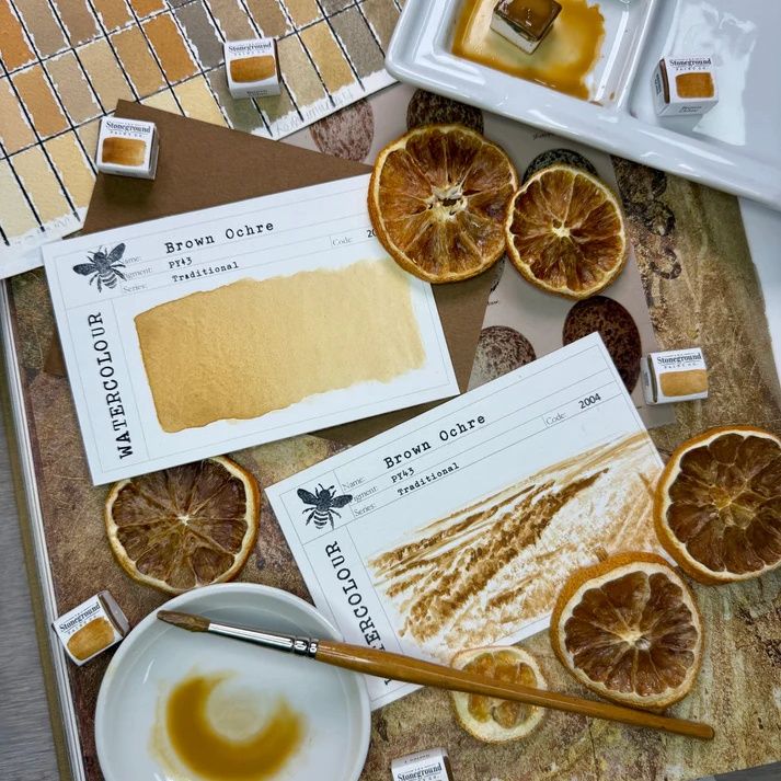 Stoneground Brown Ochre 1/2 pan