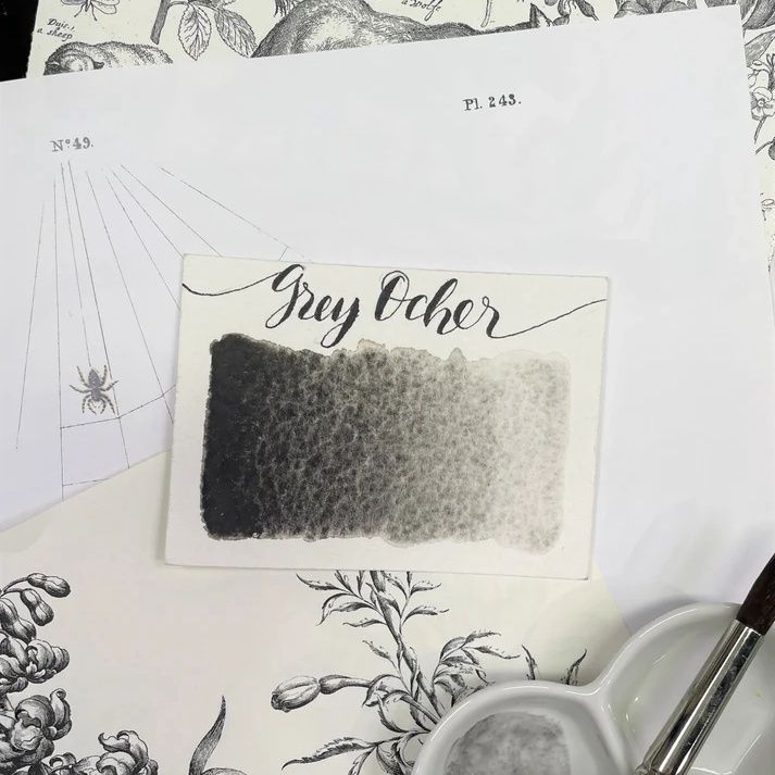 Stoneground Grey Ochre 1/2 pan