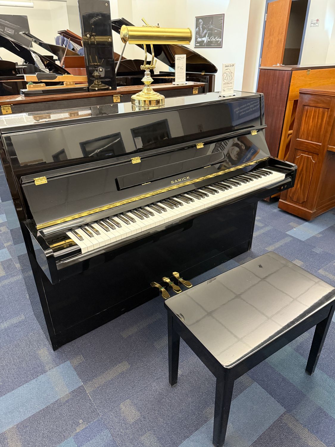 Samick Console