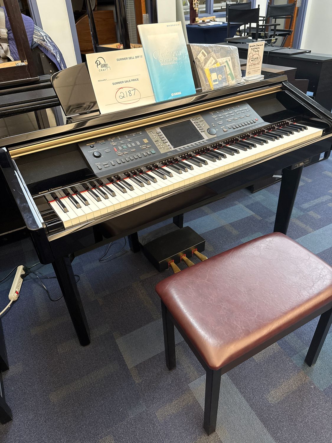 Yamaha CVP 209