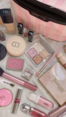 Make Up