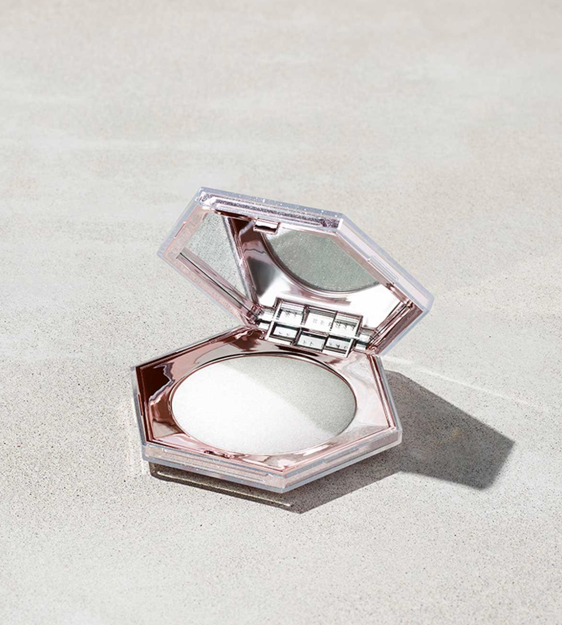 Fenty Beauty Diamond Highlighter
