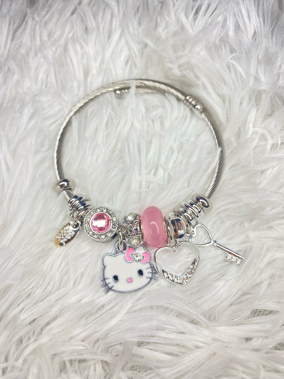 HeIIo Kitty Pink Charm Bangle Bracelet
