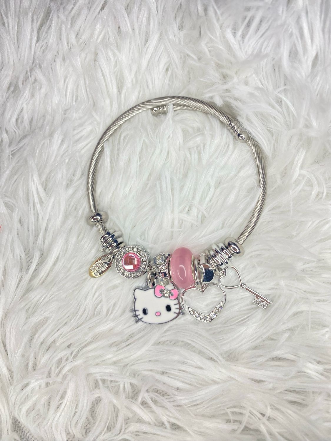 HeIIo Kitty Pink Charm Bangle Bracelet