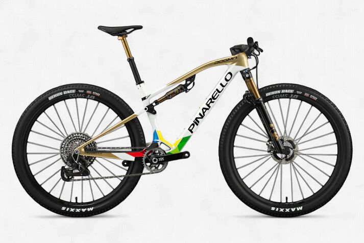 Pinarello 2024 Dogma XC Mtb Bike, Size: M, 系列: XX SL Eagle Axs 12S / DT Swiss XRC 1200, Colour: Pure Gold G160