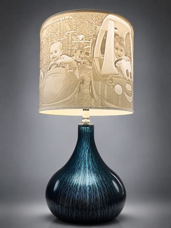 Memory photo lamp (blue glass base)