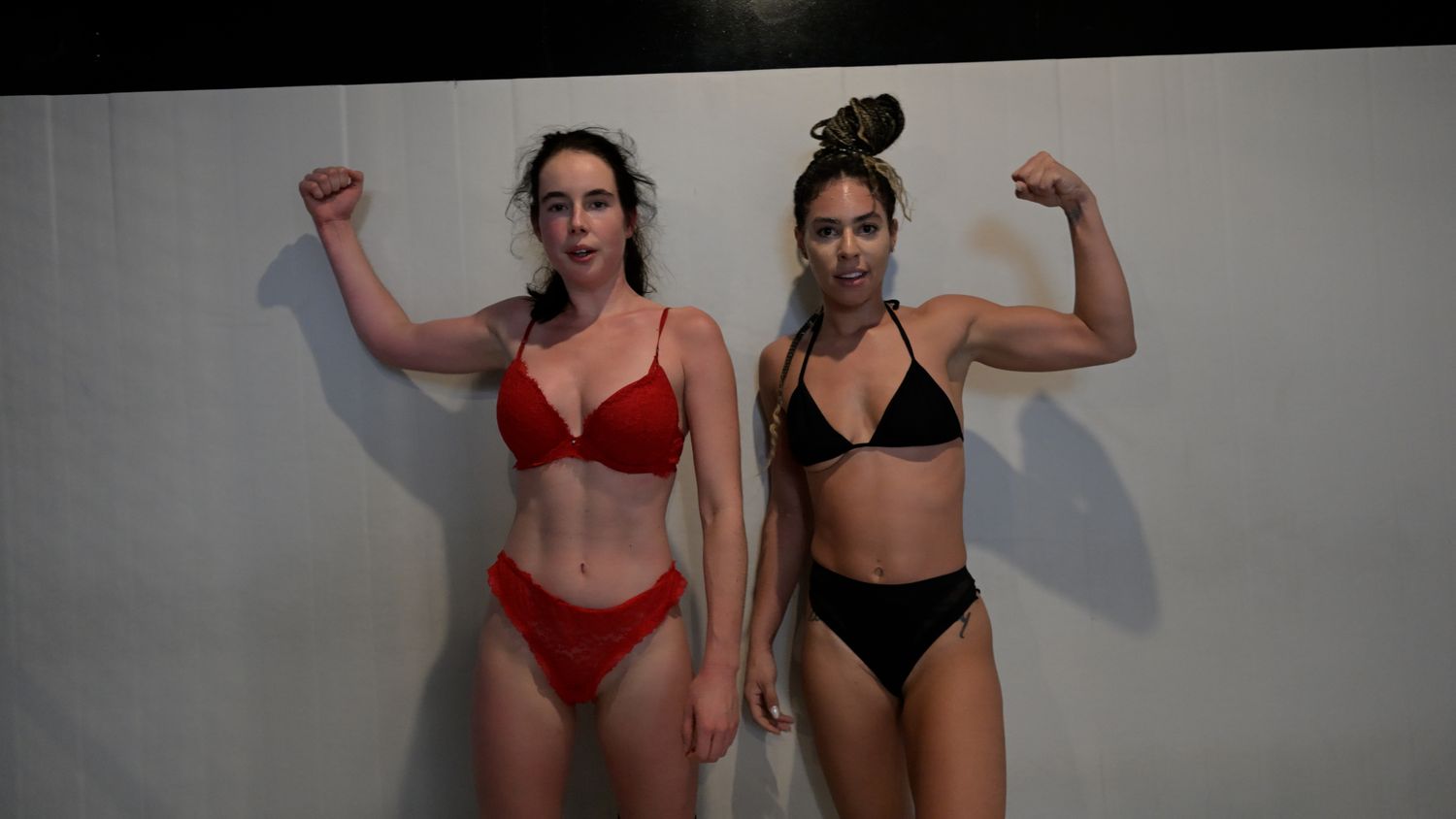 ELSA VS JESSICA BELLISSIMO IN WHITE ROOM