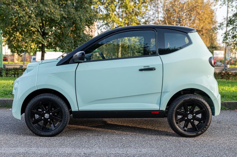 eMinauto NIEUW Chic van Aixam