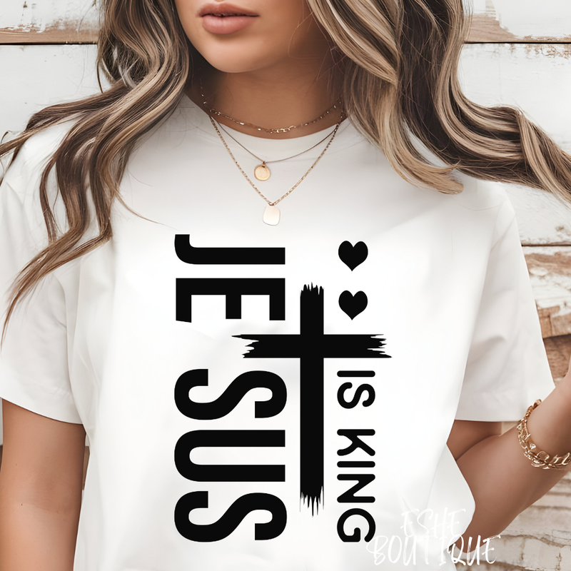 XL -  WHITE JESUS IS KING COTTON T-SHIRT