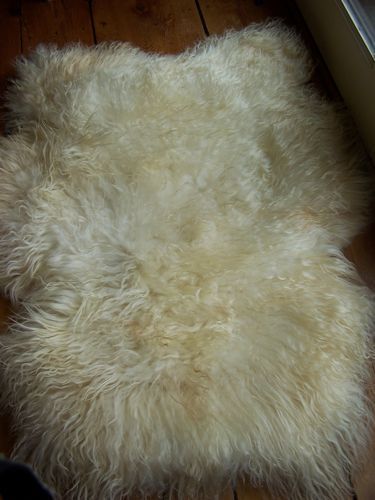 Creamy White Icelandic Lamb Pelt (Pelt G)