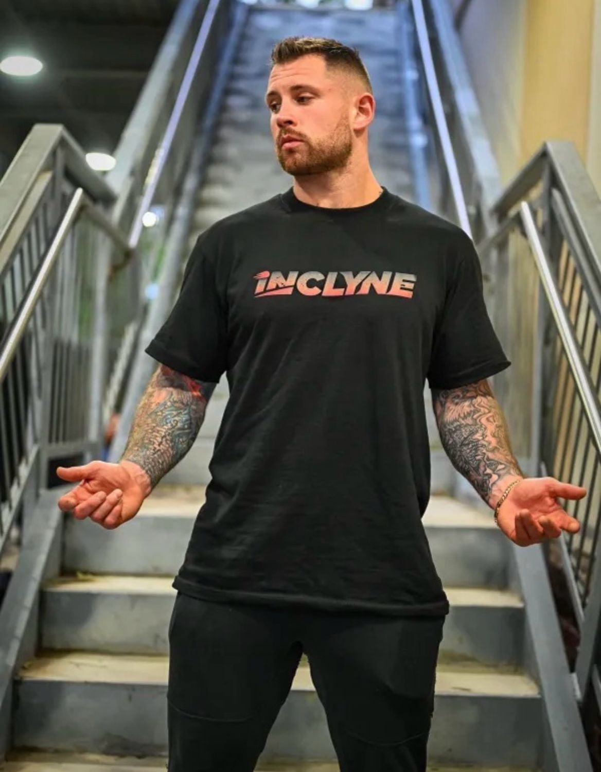 PURSUE THE TARGET OVERSIZED T-SHIRT