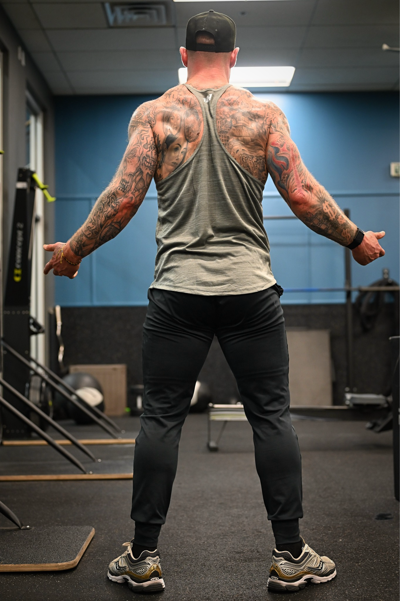 iNCLYNE Stringer Tank