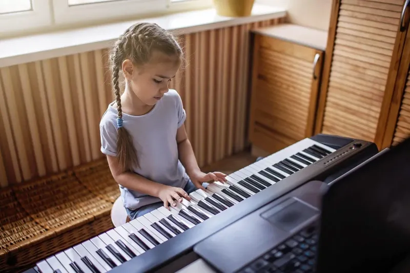 SUMMER CAMP Intro To Music - Aug 3-7  (Mon-Fri 9am-1pm) $299