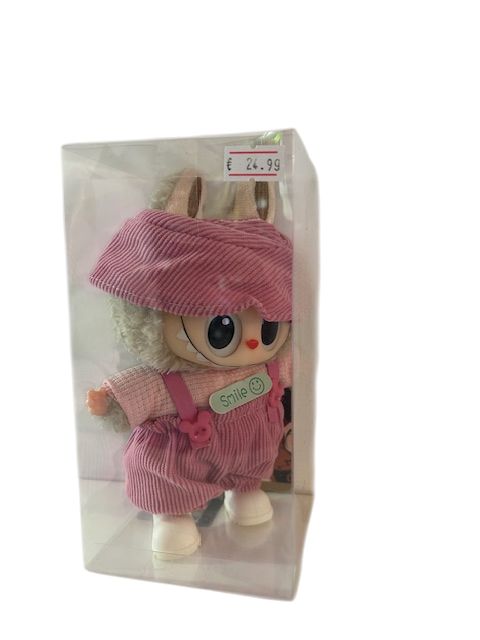 Labubu Smile Beige