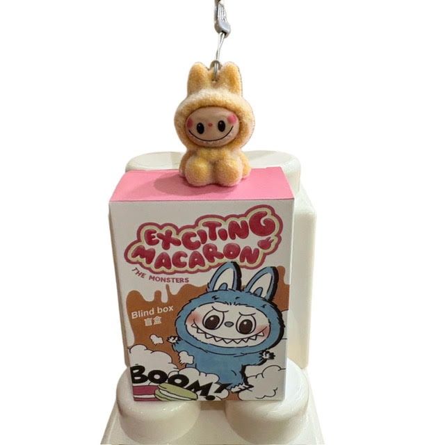 Labubu exciting macaron