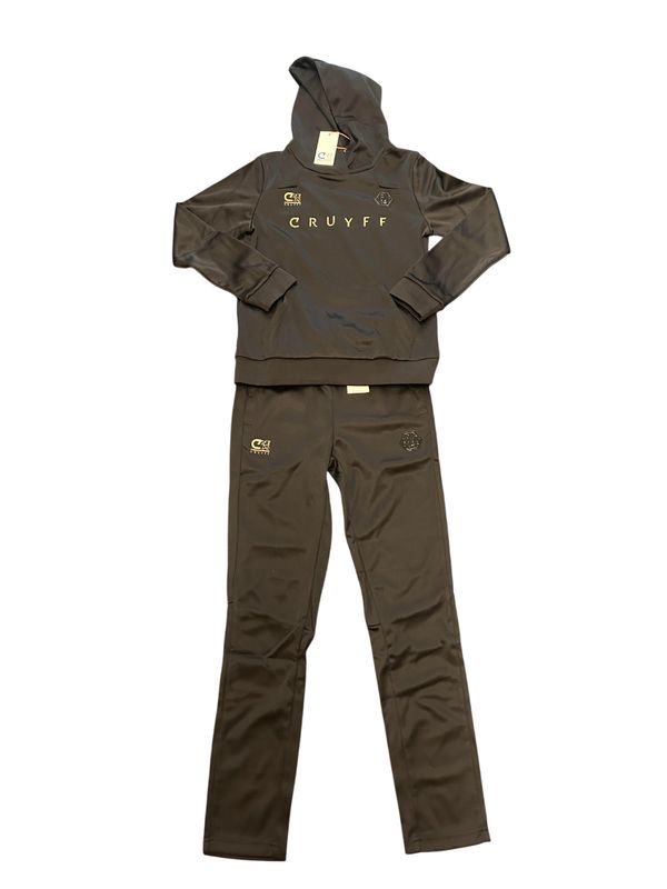 Cruyff Defend Suite