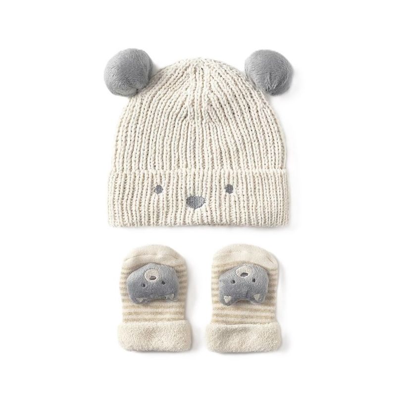 Mayoral Hat and sock set ceramica