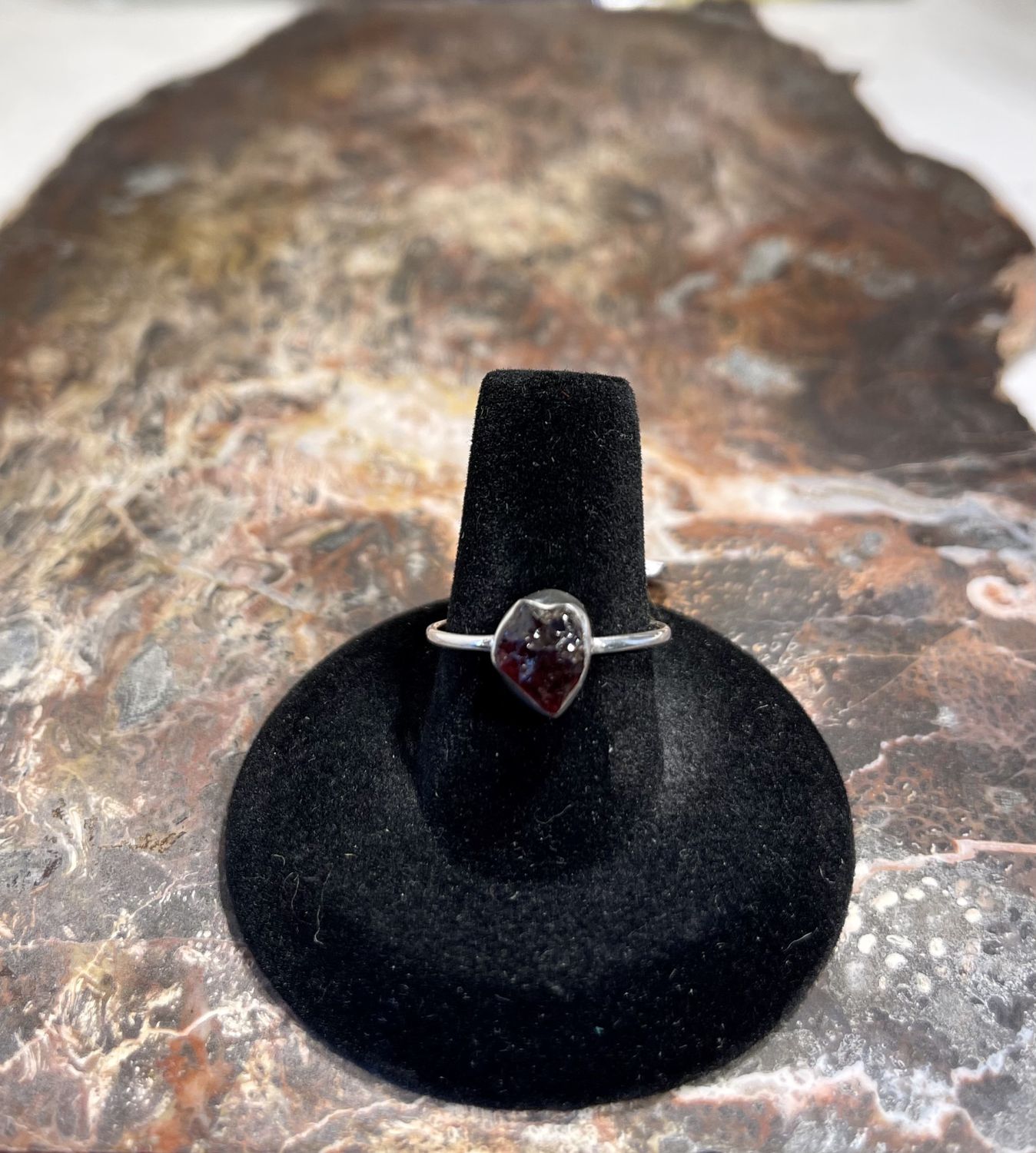 Rough Cut Red Almandine .925 Sz 7