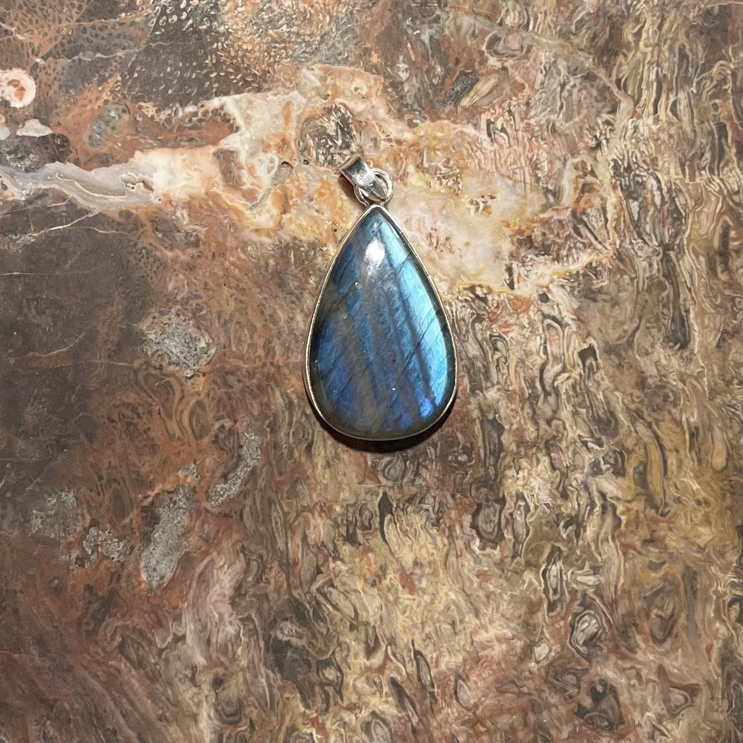 Labradorite Stone Pendant .925