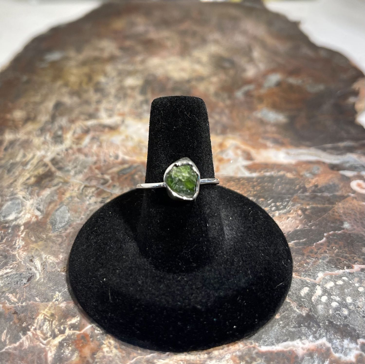 Rough Cut Jade  .925 Sz 7.5
