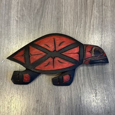 Turtle Carving - Carver: Dora Edwards