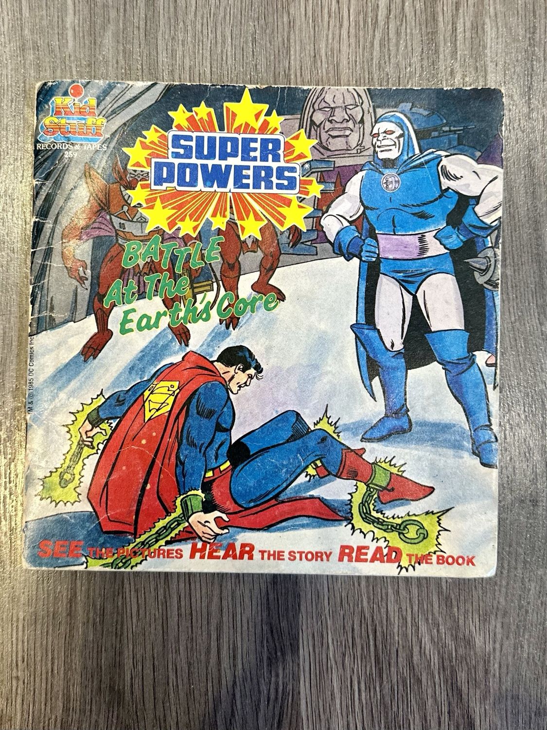 Super Powers - Battle at The Earths Core - Kid Stuff - Book Only