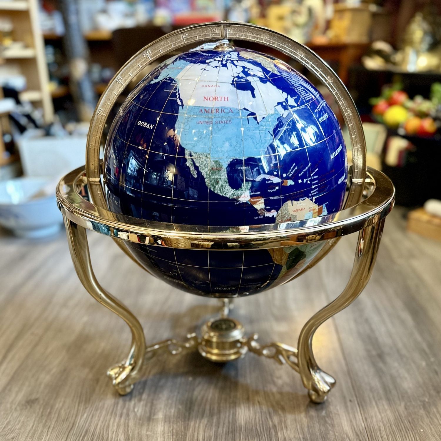 Lapis Desktop Globe