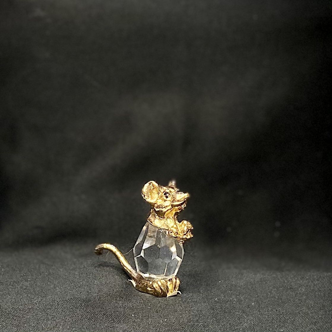 Crystal Mouse