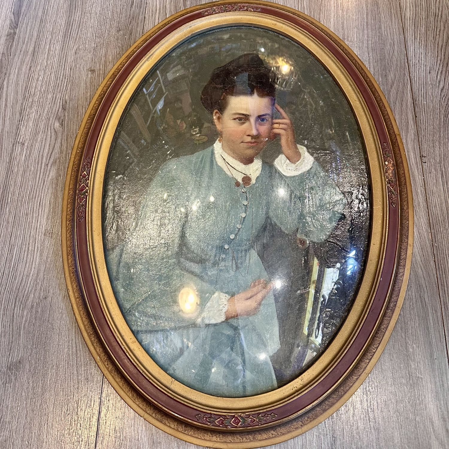 Antique Oval Shaped Bubble Glass Frame with Oil Painting