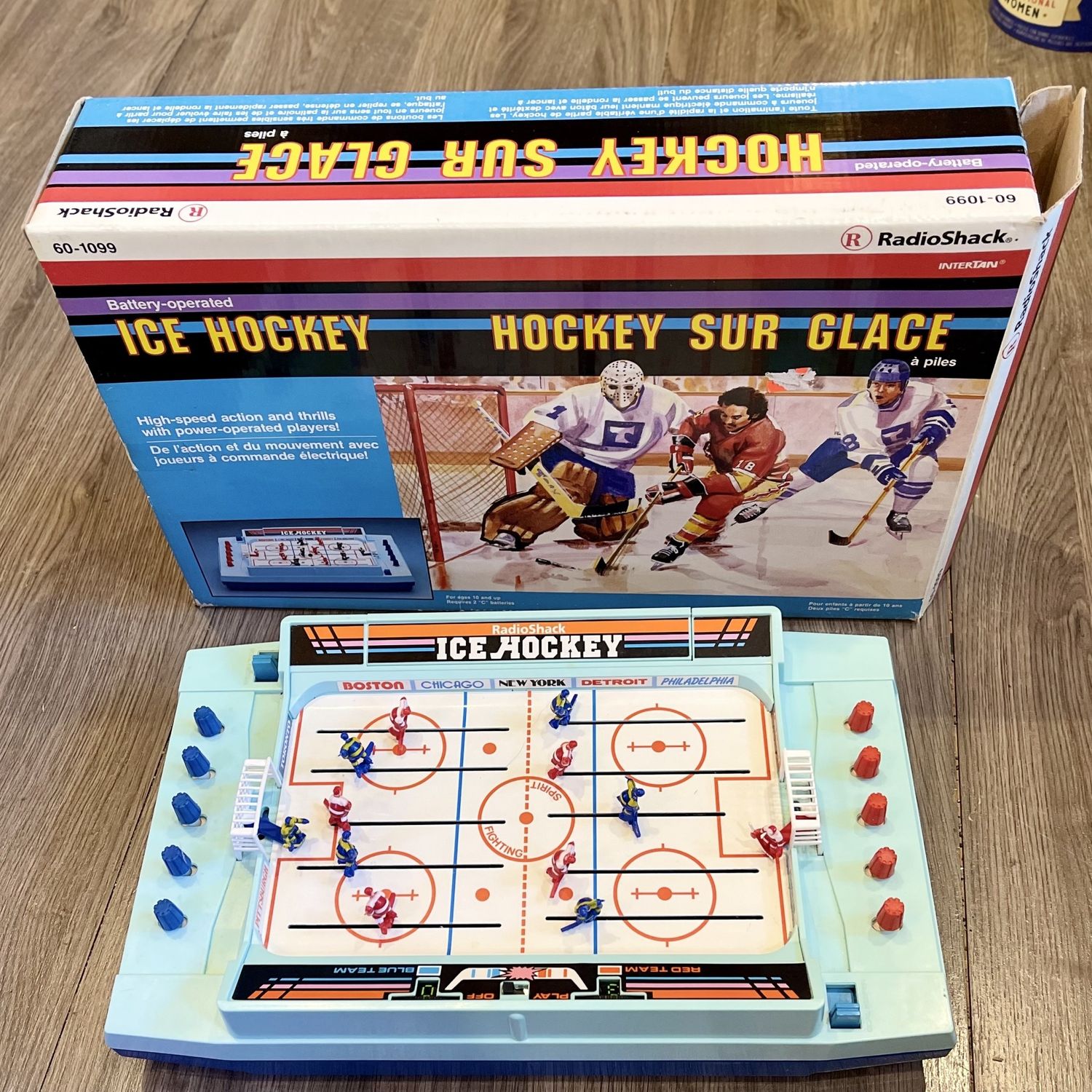 Rare Vintage Radioshack Tabletop Ice Hockey Arcade Game Battery Operated