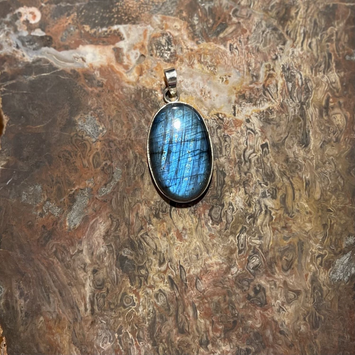 Labradorite Stone Pendant .925