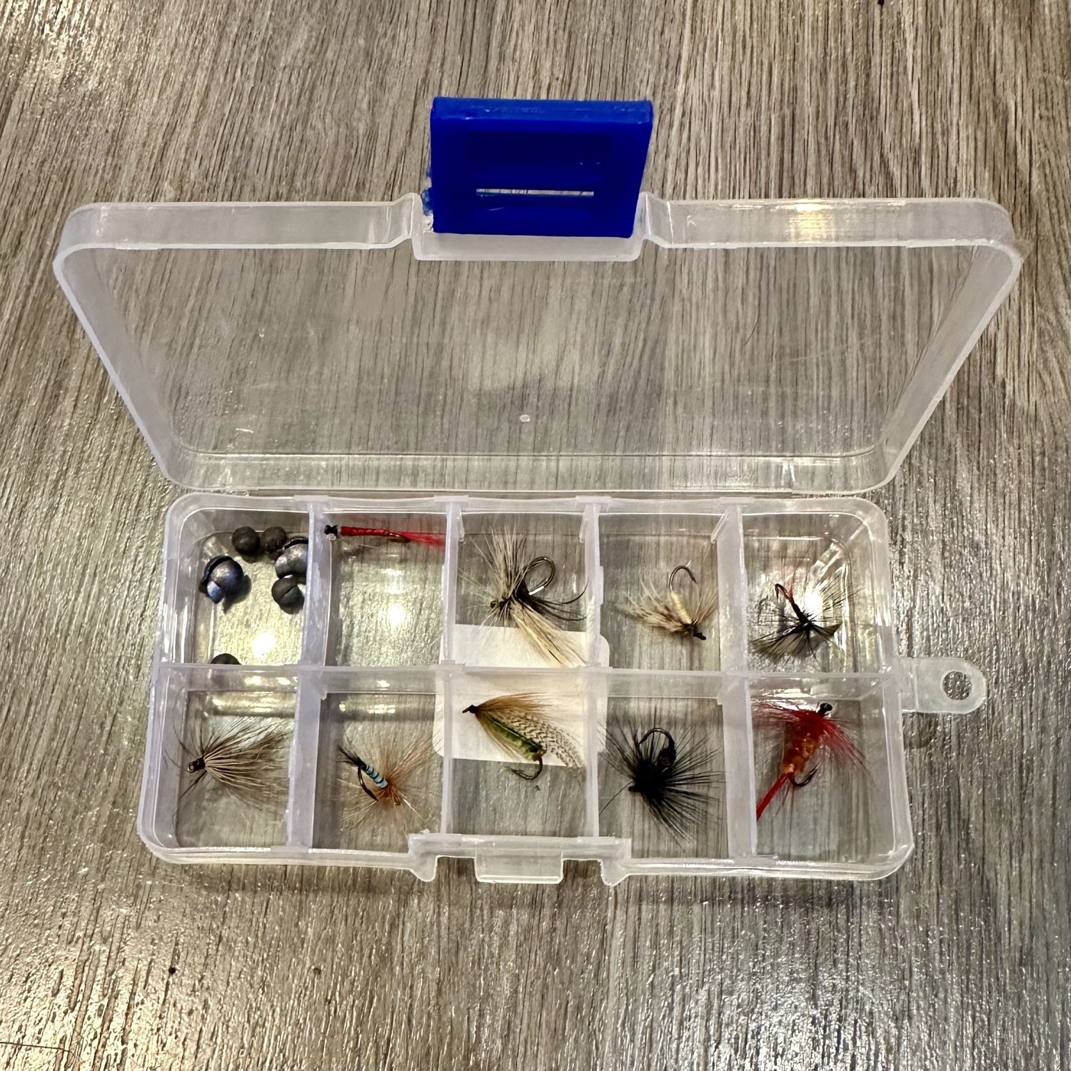 Tackle Box with 9 Flys