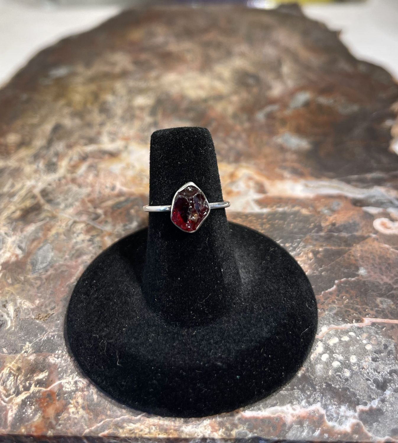 Rough Cut Red Almandine .925 Sz 6