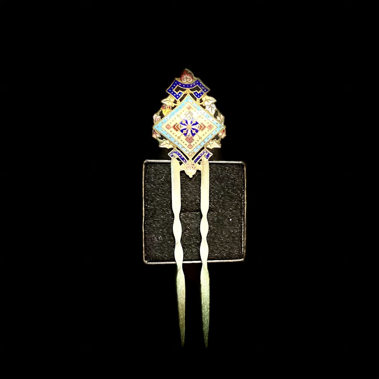 Russian Rare 19th Century Enamel Hair Pin