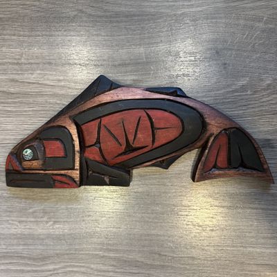 Salmon Carving with Abalone Eye - Carver: Connie Edwards