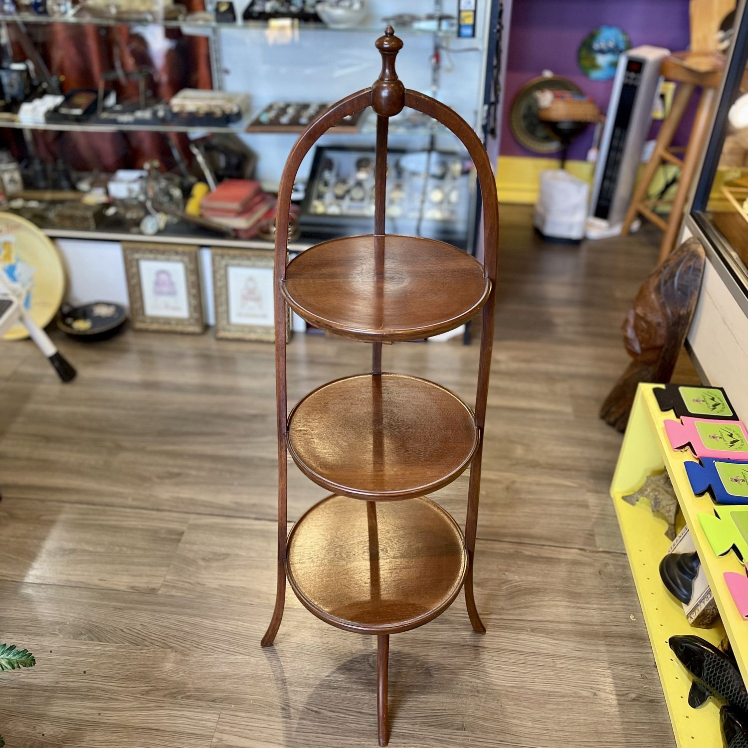 3 Tier Pie Shelf