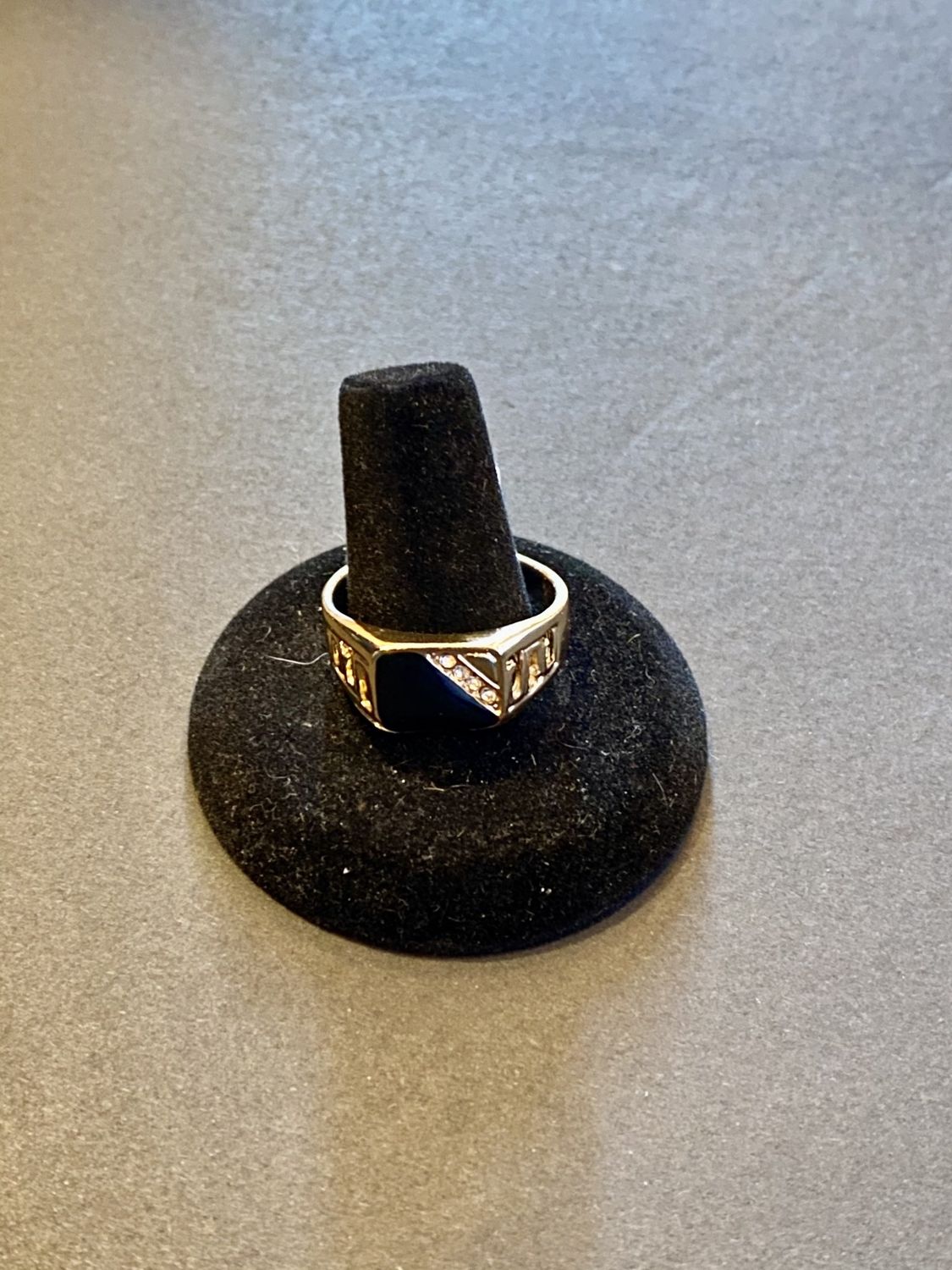 Ring   Size 12