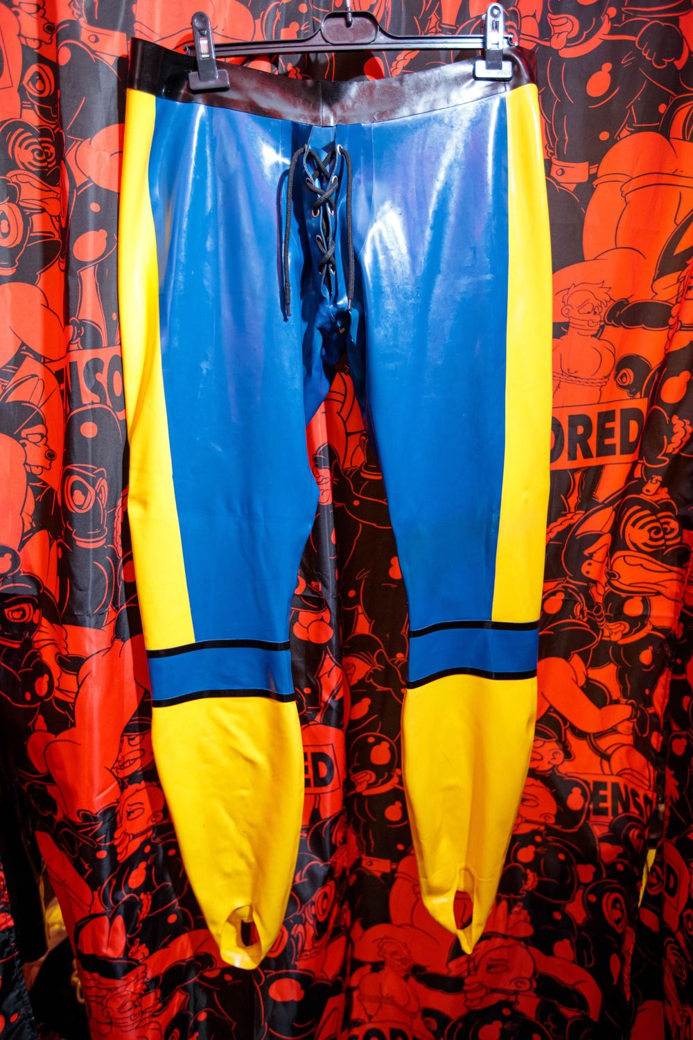 Rub Addiction latex pants