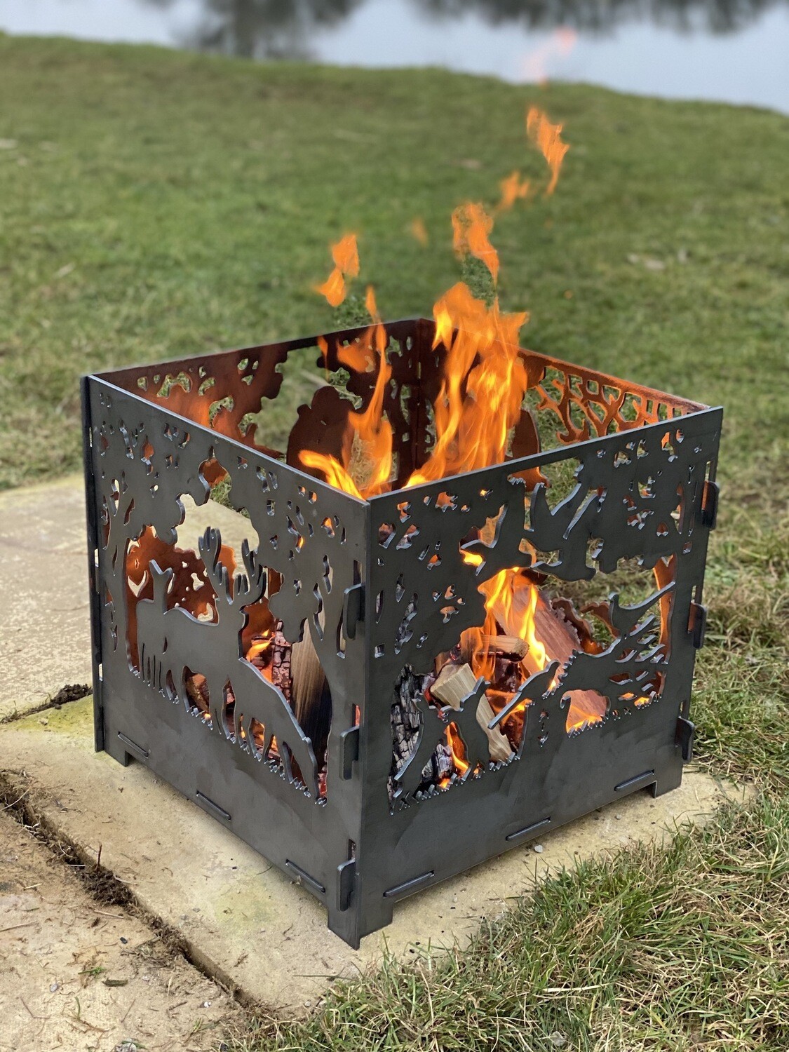 Firepit Cube: English Country (In stock)