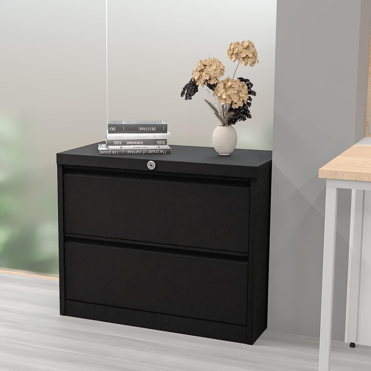 Lockable Metal Filing Cabinet with 2 Drawers