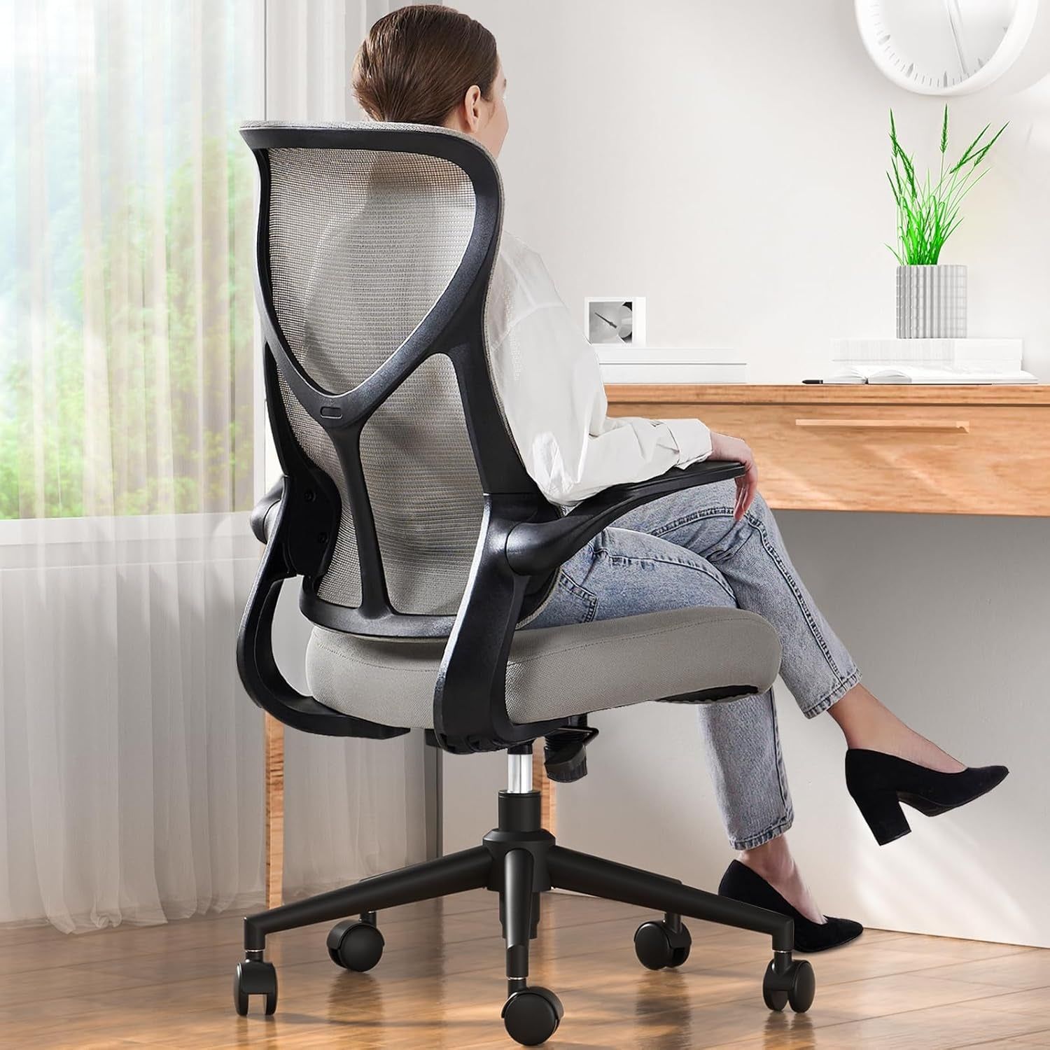 Ergonomic Office Desk Computer Chair, Comfy High Back Swivel Rolling Home Mesh Gaming Chairs with Wheels, Lumbar Support, Flip-Up Arms,120°Tilt for Bedroom, Study, Work, Grey
