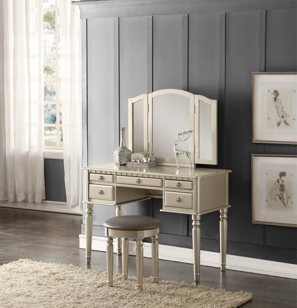 Silver St. Croix Collection Vanity Set