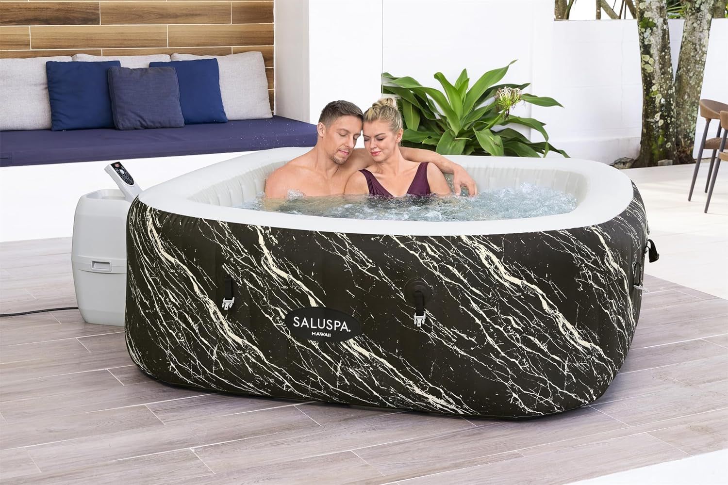 Smart App Control LED Hot Tub 4-6