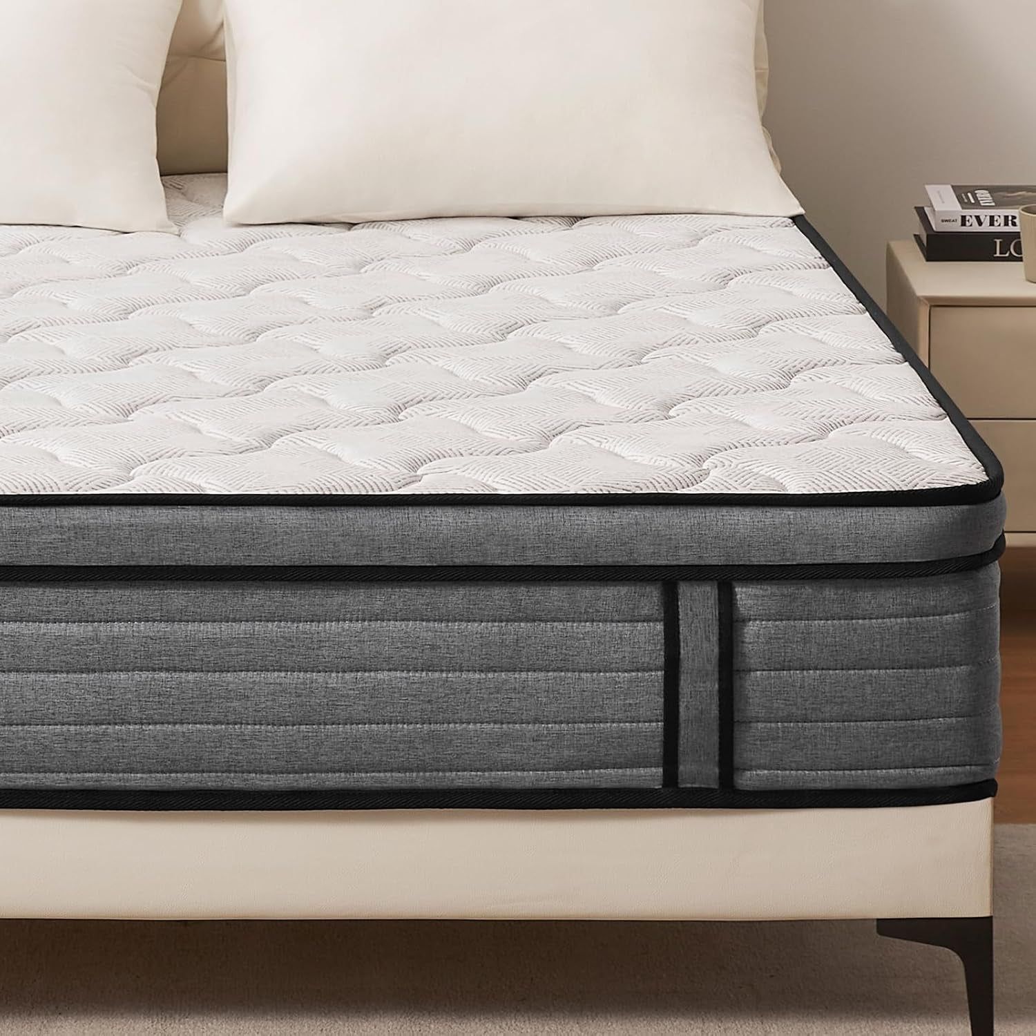 Queen Size 12 Inch Hybrid Mattress for Comfort