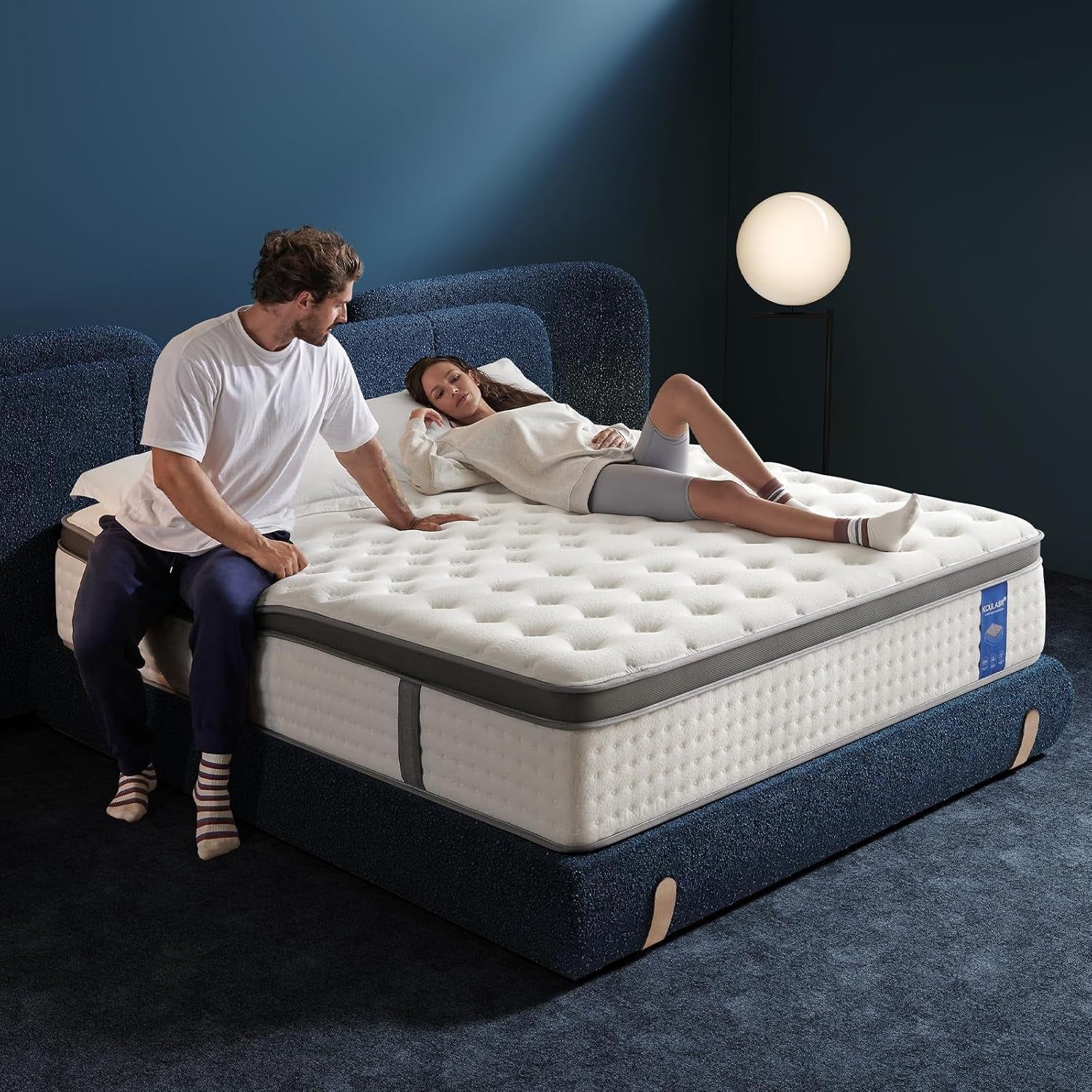 Queen Size 12 Inch Hybrid Mattress for Comfort