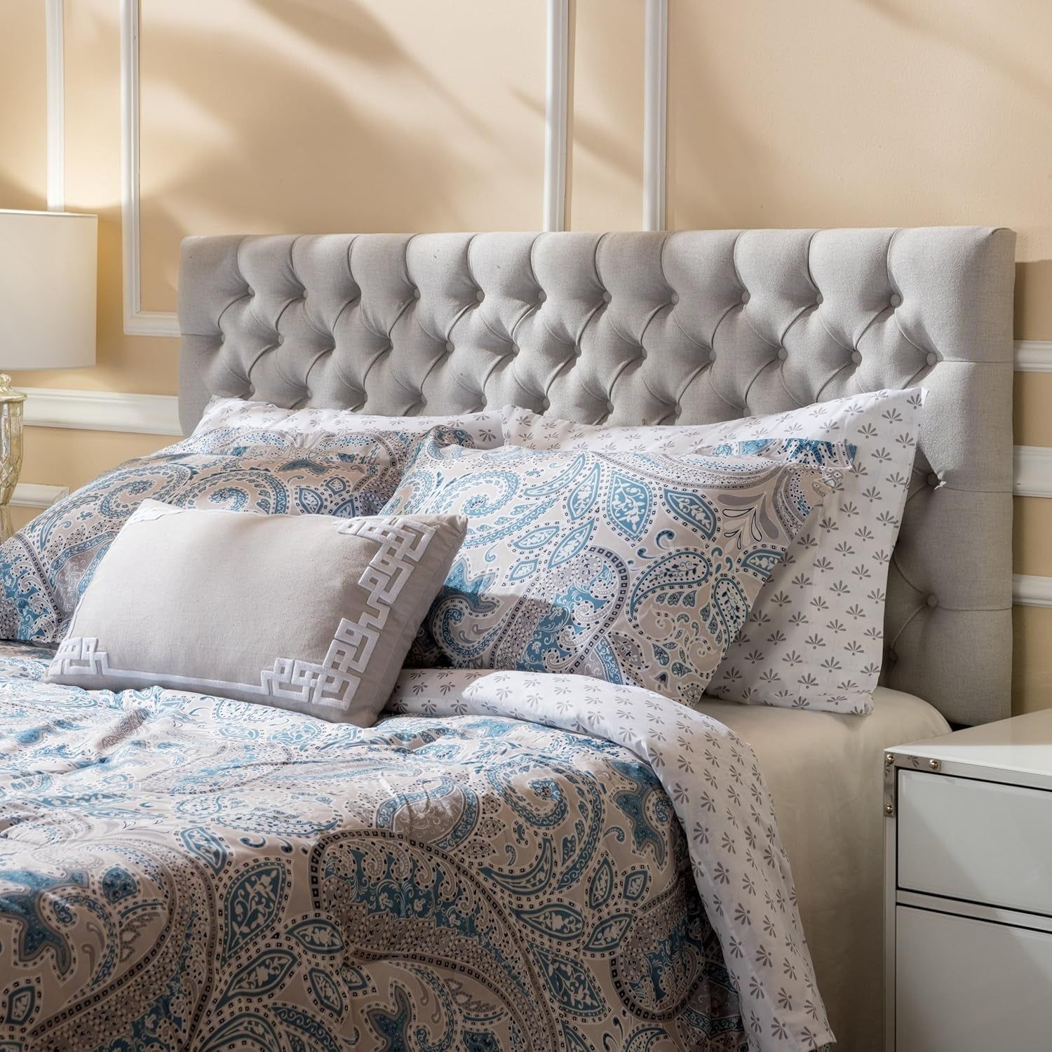 Contemporary Light Grey Fabric Headboard with Button Tufting