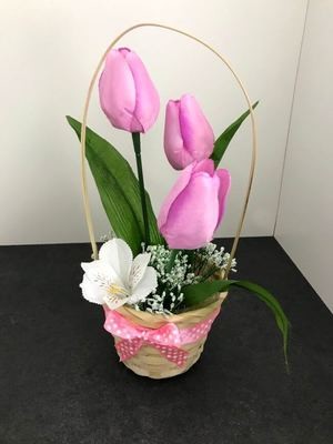 Silkkikukka-asetelma vaaleanpunaista Silkkikukka-asetelma vaaleanpunaista