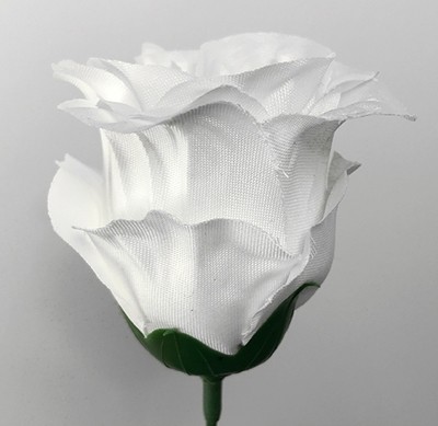 Ruusu tekokukkapää, valkoinen