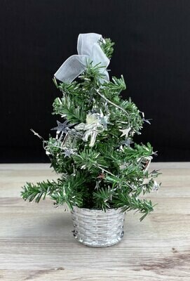 Minikuusi 20cm, hopea koristelu Minikuusi 20cm, hopea koristelu